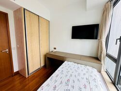 Vista Residences (D12), Condominium #561251801